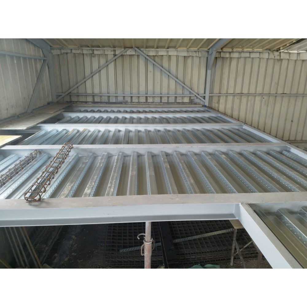 Alka realizare structura metalica etajata si scara metalica